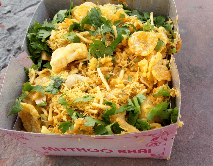 Dish,Food,Cuisine,Ingredient,Karedok,Salad,Produce,Chinese chicken salad,Cruciferous vegetables,Leaf vegetable