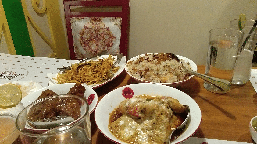 Dish,Food,Cuisine,Meal,Ingredient,Comfort food,Produce,Mongolian food,Brunch,Breakfast
