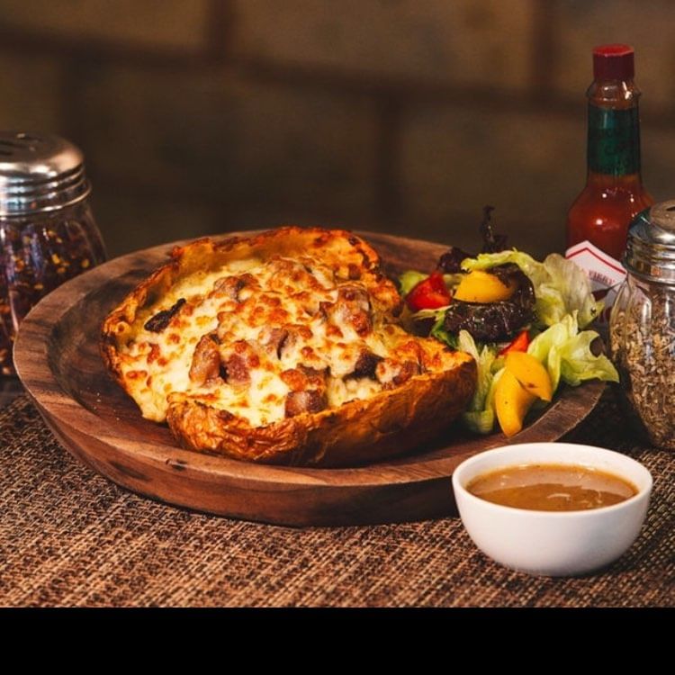 Dish,Food,Cuisine,Ingredient,Meal,Brunch,Fast food,Comfort food,Junk food,Produce