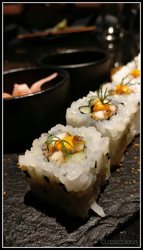 Dish,Cuisine,Sushi,Food,California roll,Comfort food,Ingredient,Japanese cuisine,À la carte food,Steamed rice