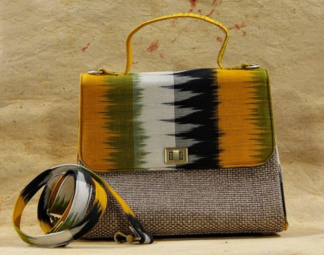 Yellow,Handbag,Bag,Fashion accessory,Still life