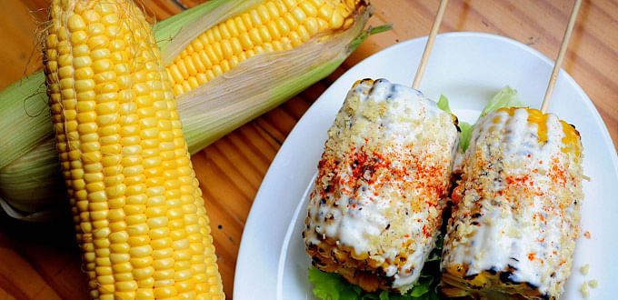 Dish,Food,Sweet corn,Cuisine,Corn on the cob,Corn kernels,Corn,Corn on the cob,Ingredient,Vegetable