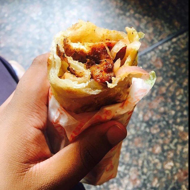 Food,Dish,Cuisine,Kati roll,Ingredient,Fast food,Junk food,Fried food,Burrito,Popiah