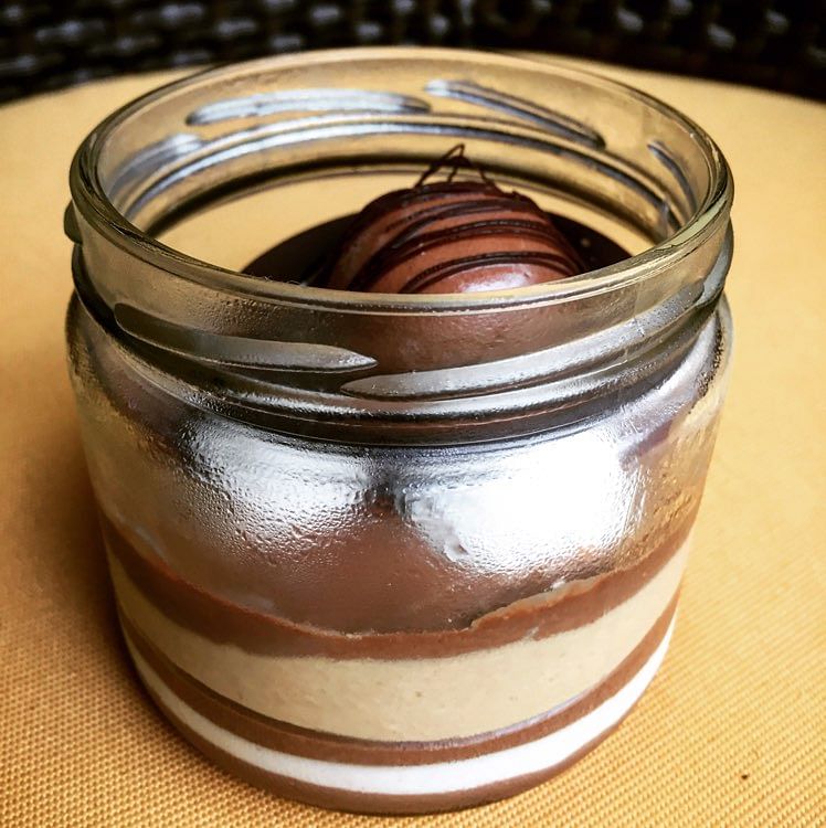 Mason jar,Food,Chocolate spread,Mousse,Chocolate syrup,Chocolate milk,Chocolate pudding,Cuisine,Pudding,Nocilla