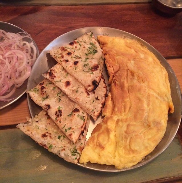 Dish,Food,Cuisine,Ingredient,Spring pancake,Kulcha,Quesadilla,Gözleme,Paratha,Gordita