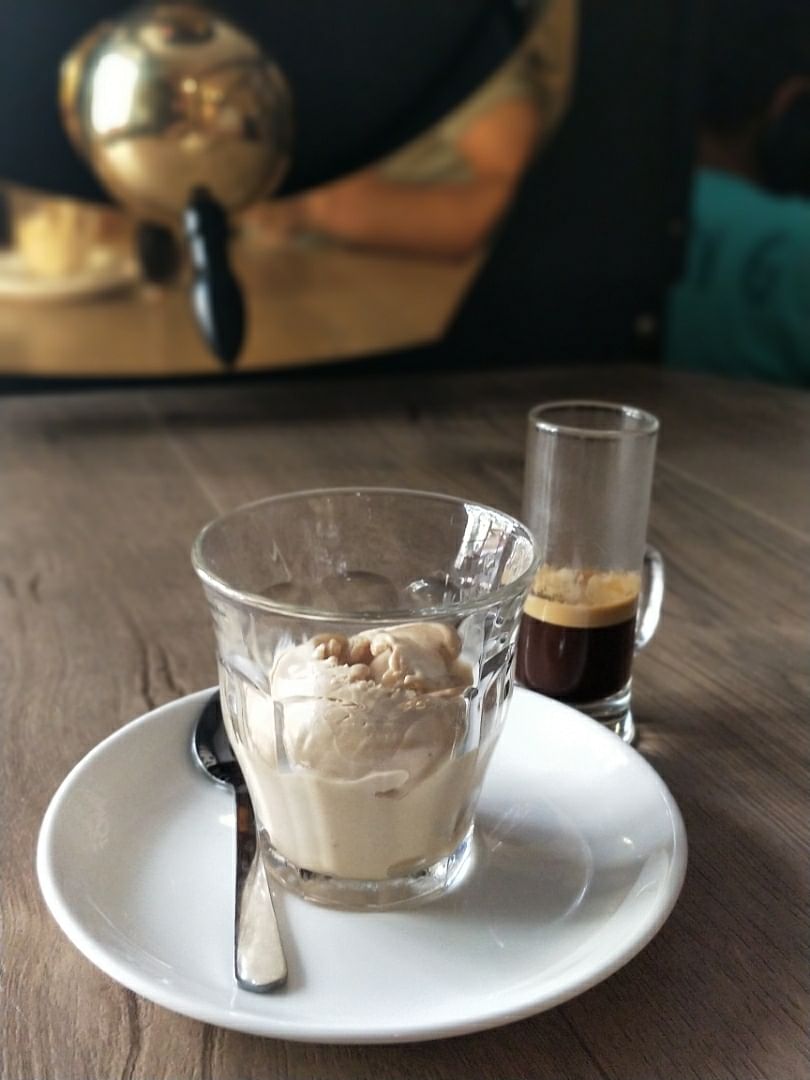 Food,Cuisine,Drink,Ingredient,Affogato,Dish,Irish cream,Dessert,Cream,Dairy