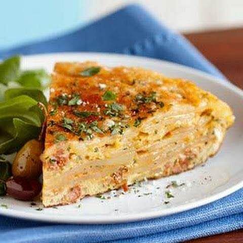 Dish,Food,Cuisine,Ingredient,Zwiebelkuchen,Produce,Quiche,Recipe,Staple food,Frittata