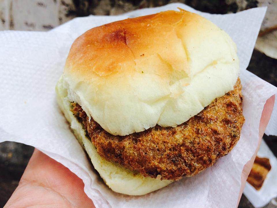 Dish,Food,Cuisine,Ingredient,Fast food,Breakfast sandwich,Hamburger,Bun,Slider,Baked goods