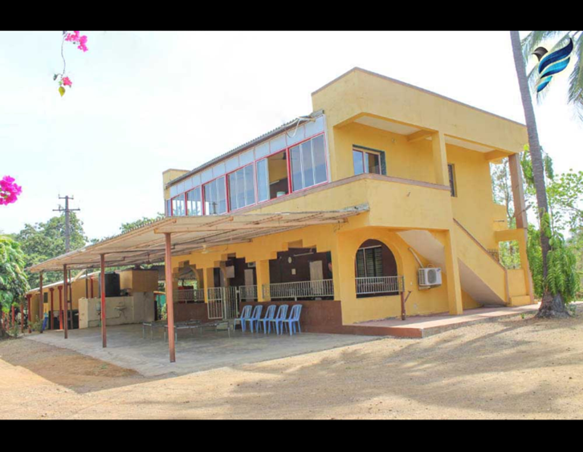 img-gallery-featured