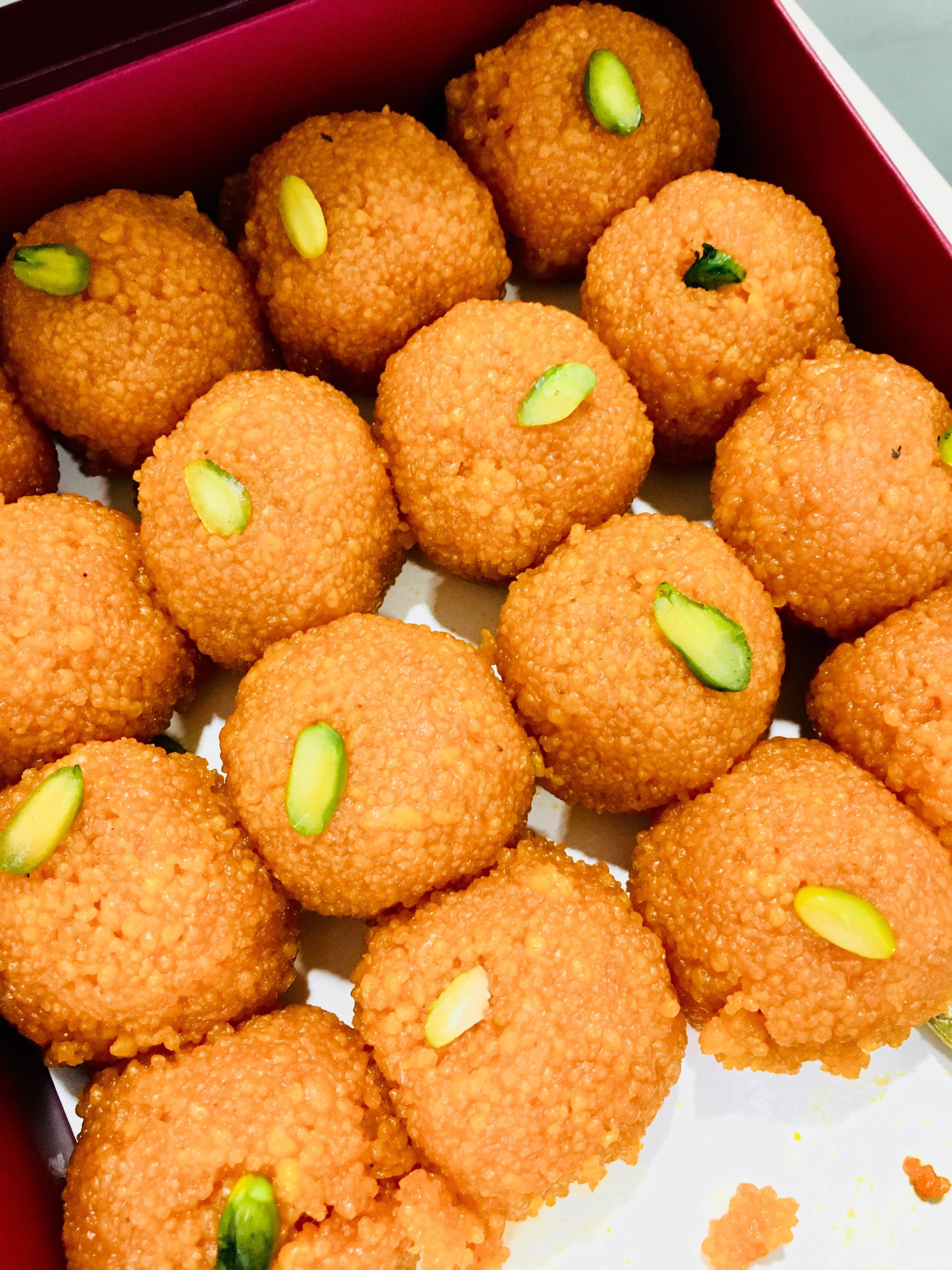 Dish,Food,Cuisine,Ingredient,Finger food,Baked goods,Fried food,Produce,Dessert,Biscuit