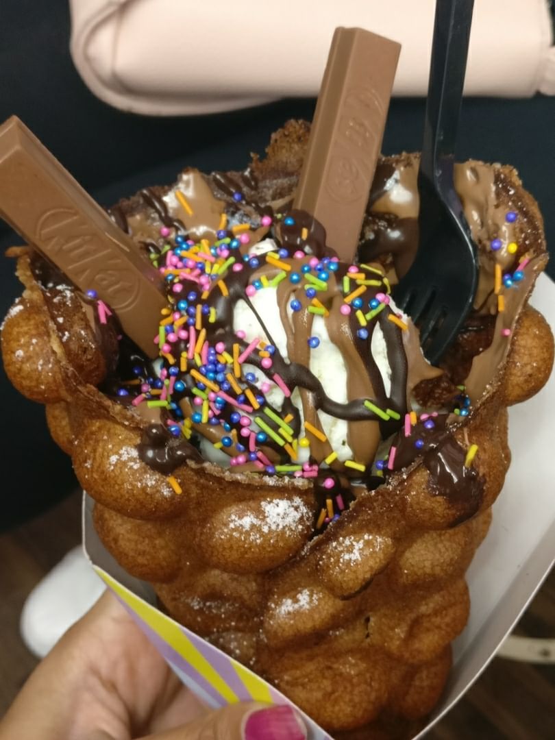 Food,Cuisine,Dessert,Dish,Sweetness,Frozen dessert,Sprinkles,Ingredient,Chocolate,Baked goods