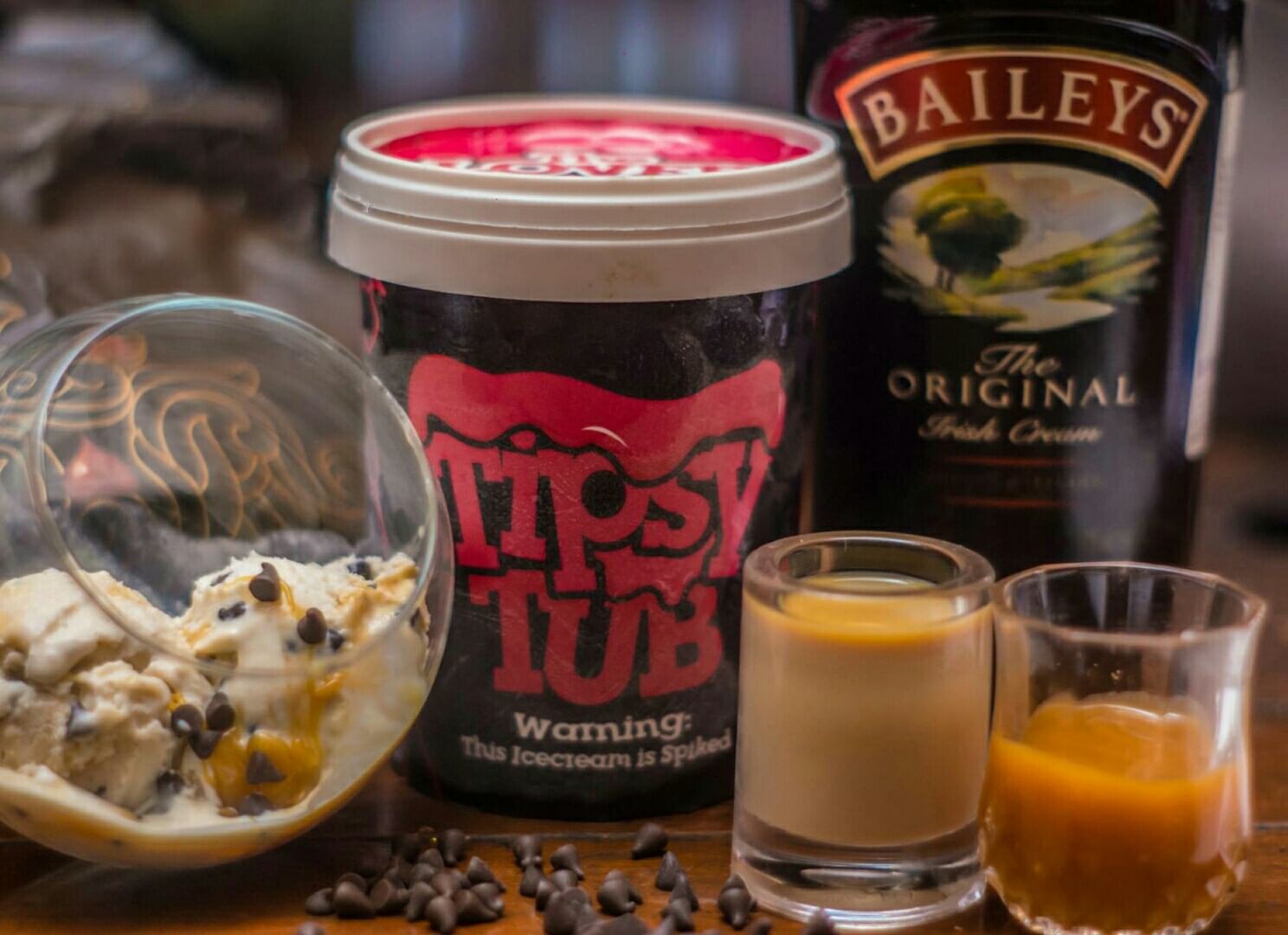 Drink,Food,Ingredient,Alcoholic beverage,Distilled beverage,Liqueur,Beer cocktail,Beer,Cuisine