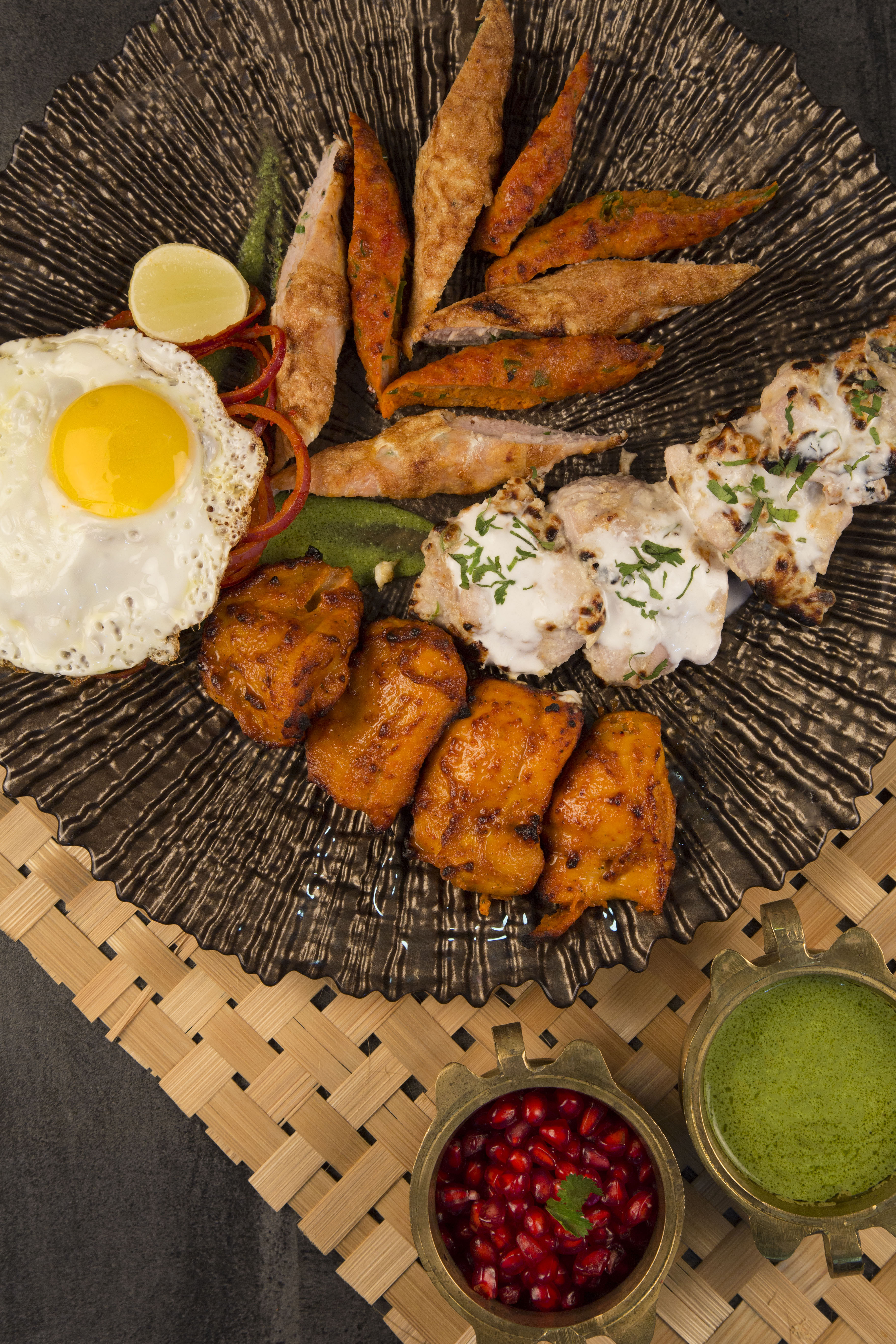Dish,Food,Cuisine,Ingredient,Fried food,Tandoori chicken,Meat,Produce,Meal,Mixed grill