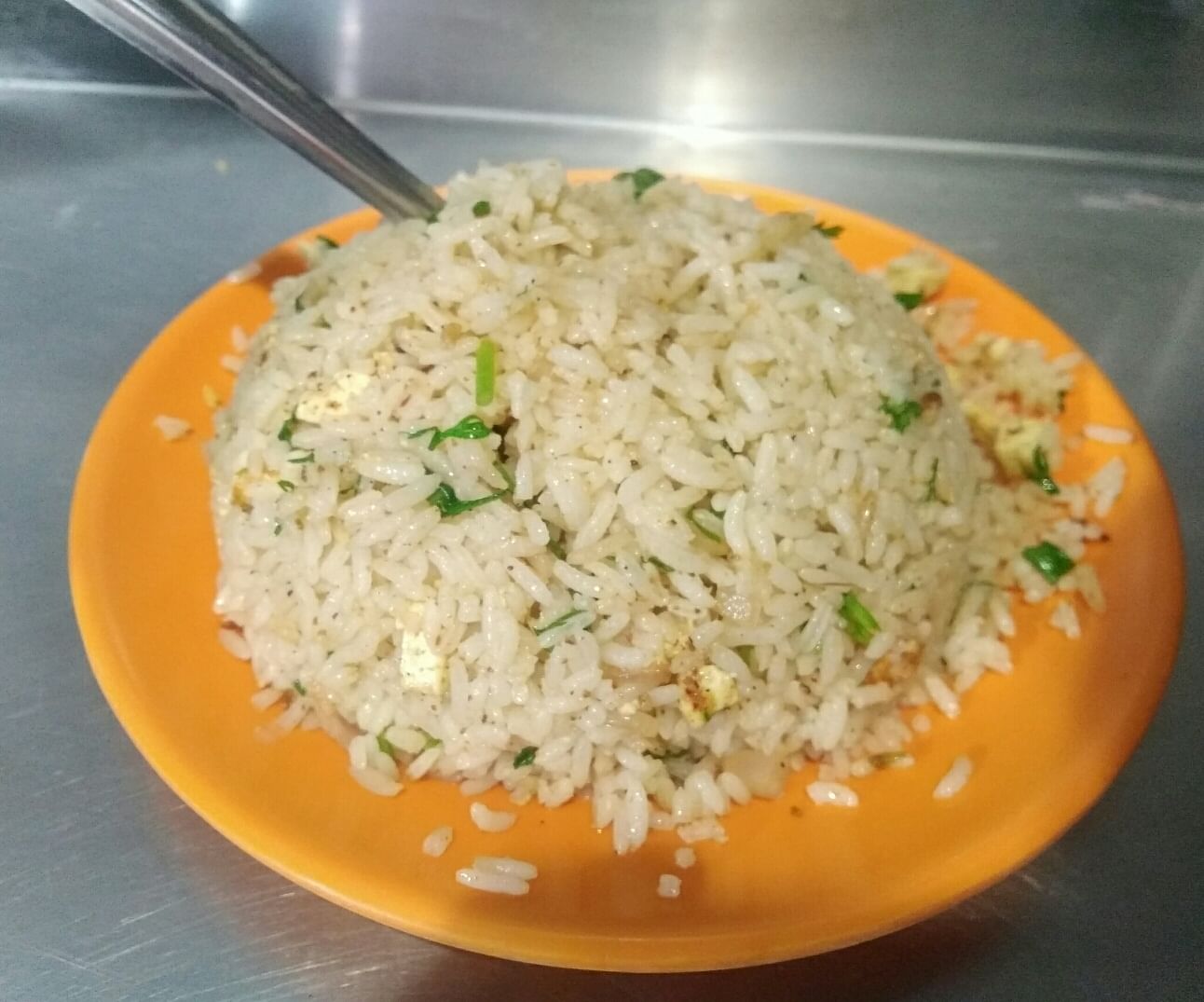 Cuisine,Spiced rice,Food,Dish,White rice,Steamed rice,Rice,Jasmine rice,Ingredient,Thai fried rice