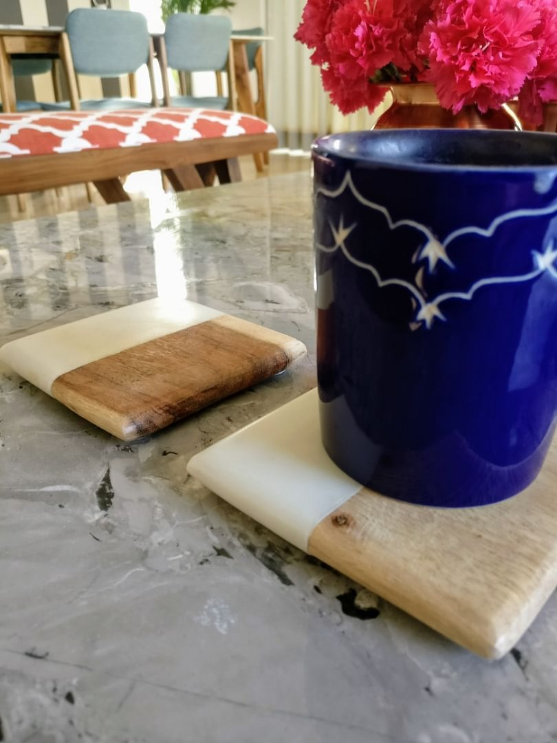 Blue,Table,Flower,Furniture,Flowerpot,Plant,Coffee table,Interior design