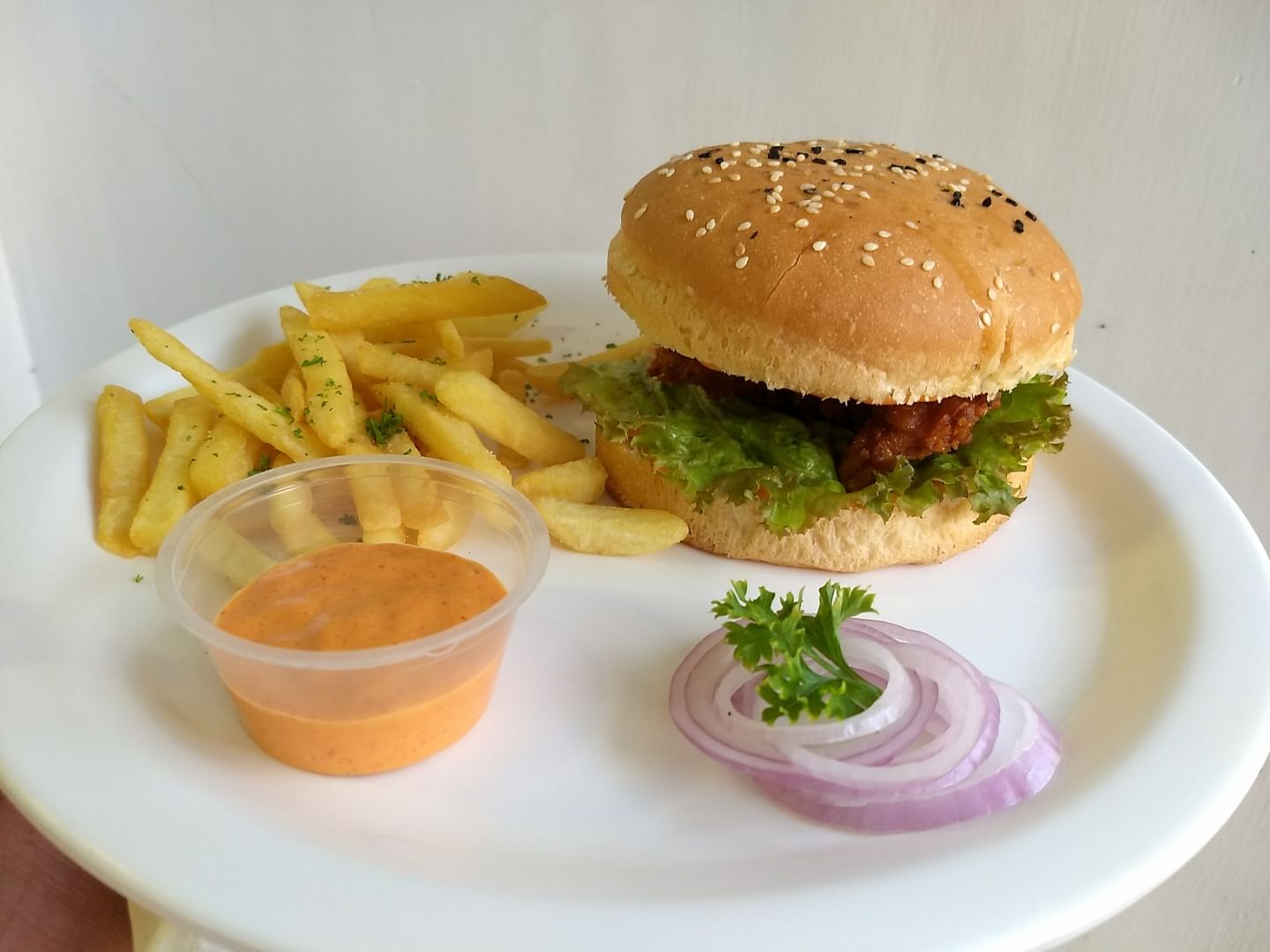 Dish,Food,Junk food,Hamburger,Fast food,Cuisine,Veggie burger,Ingredient,Original chicken sandwich,Kids' meal