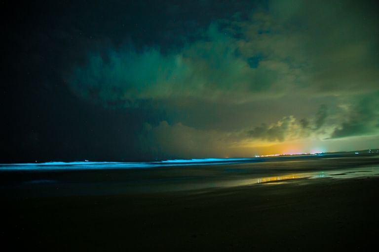 Sky,Cloud,Blue,Nature,Horizon,Light,Sea,Atmosphere,Turquoise,Night