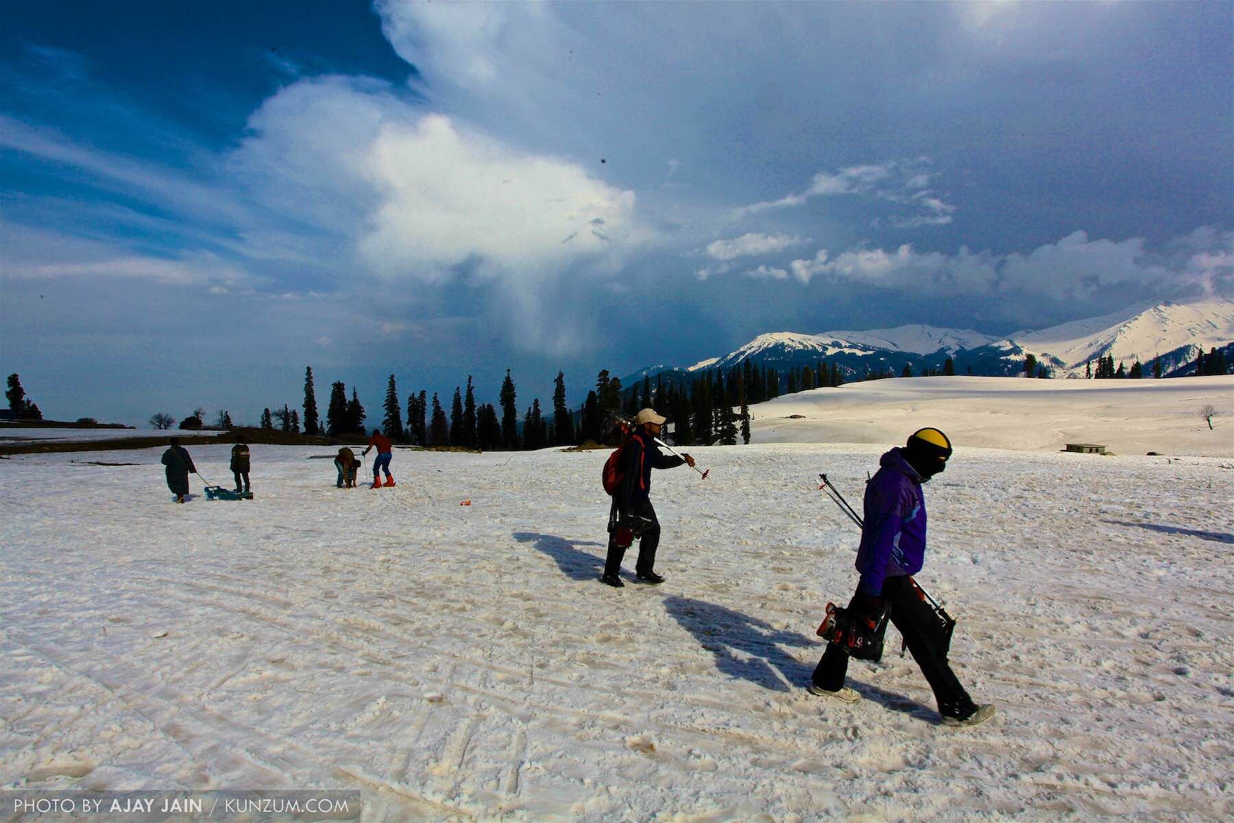 Snow,Winter,Sky,Cloud,Fun,Vacation,Tourism,Recreation,Freezing,Mountain