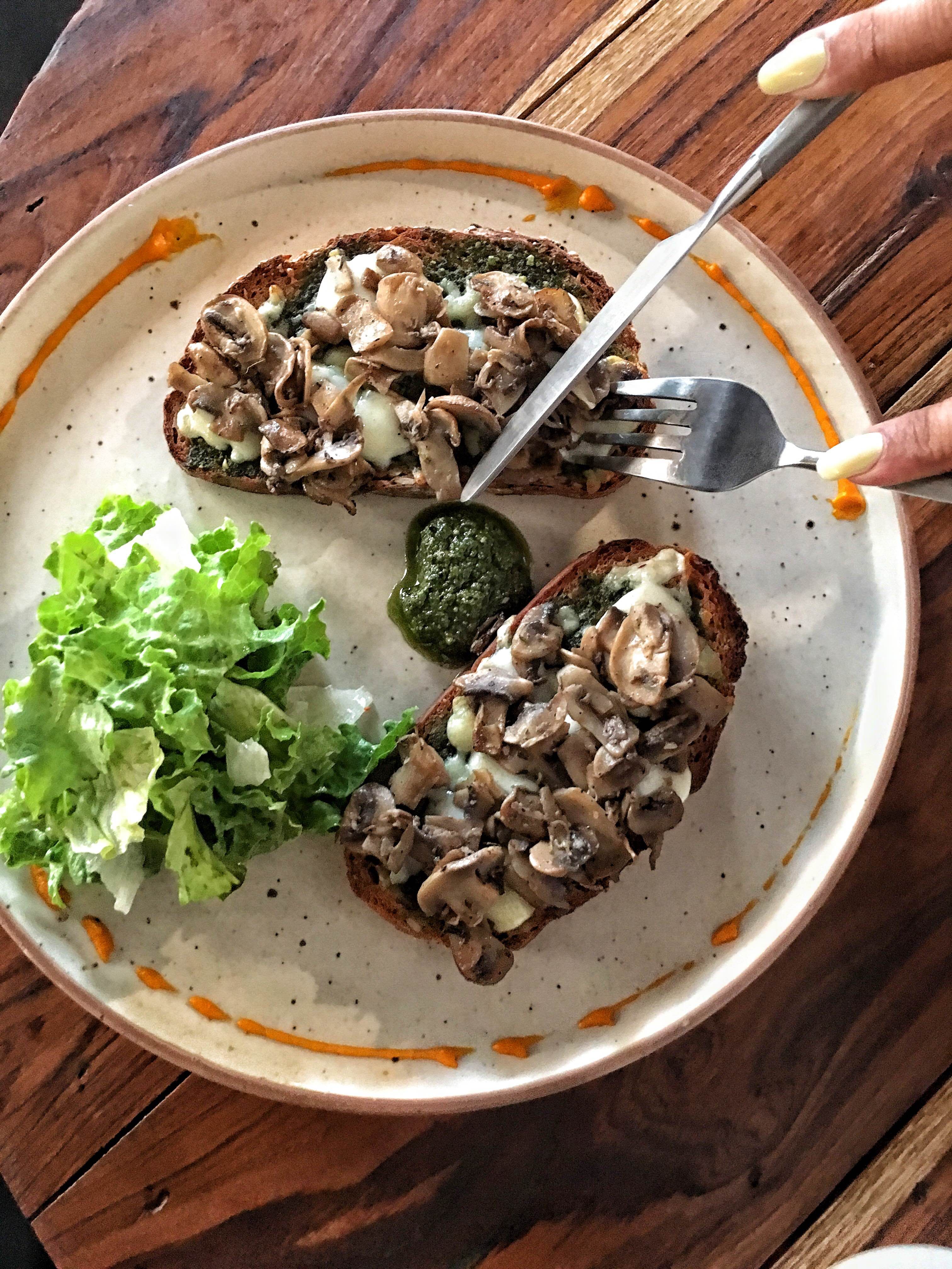 Dish,Food,Cuisine,Ingredient,Produce,Meat,Recipe,Vegetarian food,Comfort food,Stuffing