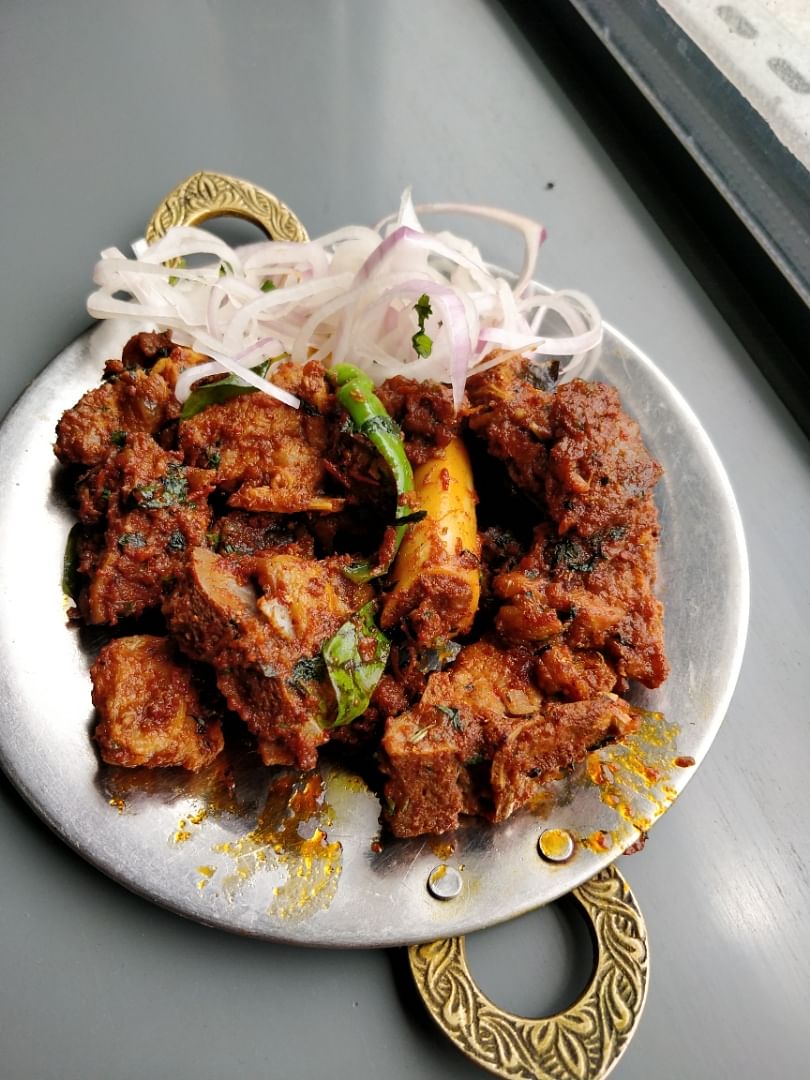 Dish,Food,Cuisine,Fried food,Ingredient,Meat,Produce,Kebab,Tandoori chicken,Chicken tikka