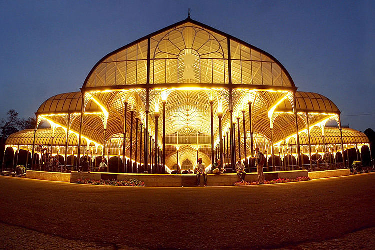 Dome,Landmark,Dome,Building,Architecture,Night,Lighting,Sky,Byzantine architecture,Photography