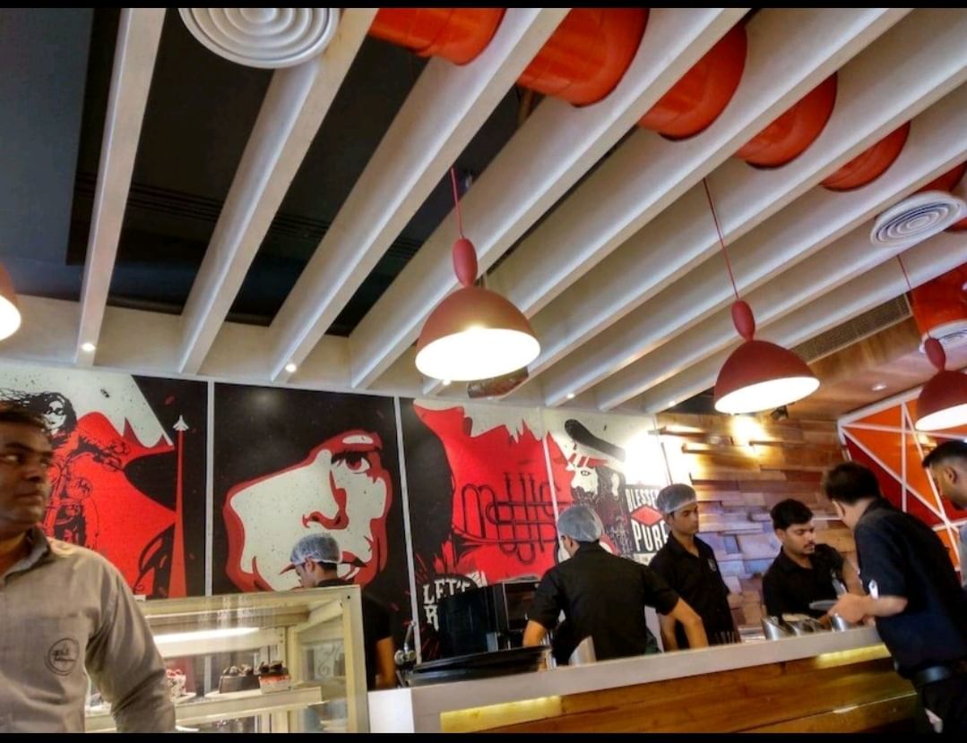 img-gallery-featured