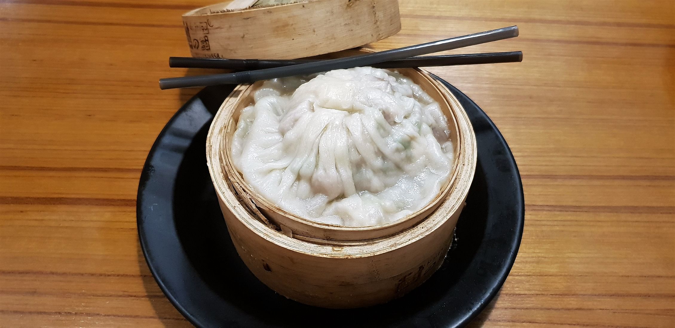 Dish,Food,Cuisine,Ingredient,Xiaolongbao,Baozi,Dim sum,Chinese food,Sour cream,Cream