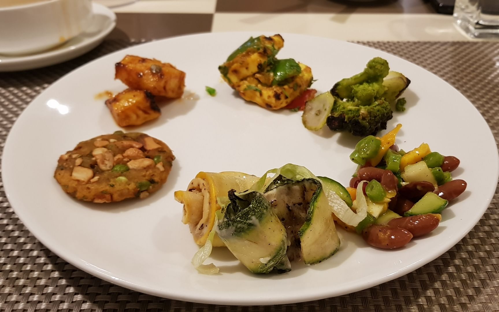 Dish,Cuisine,Food,Ingredient,Produce,Meal,Staple food,Recipe,Cruciferous vegetables,À la carte food