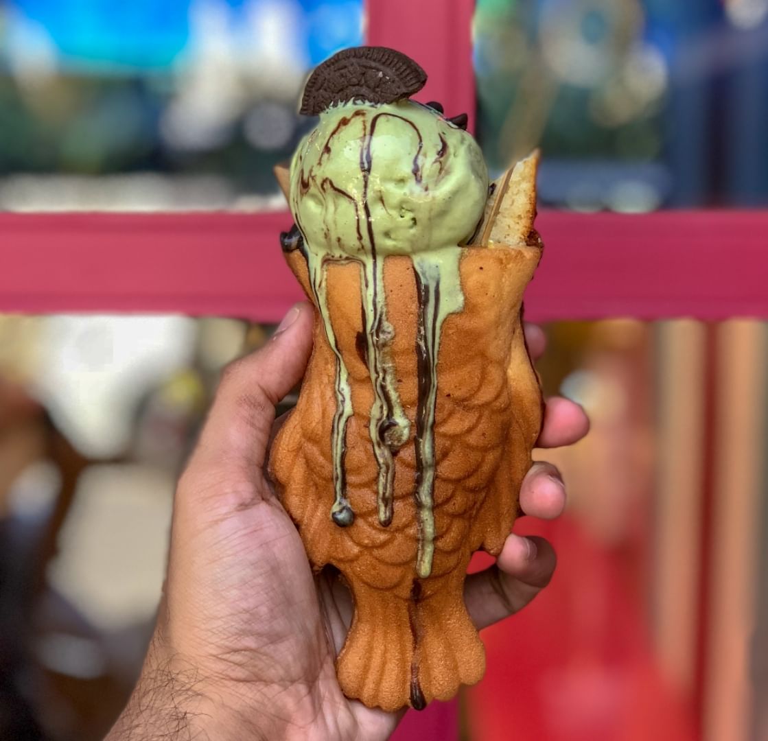 Organ,Hand,Bungeoppang,Ice cream cone