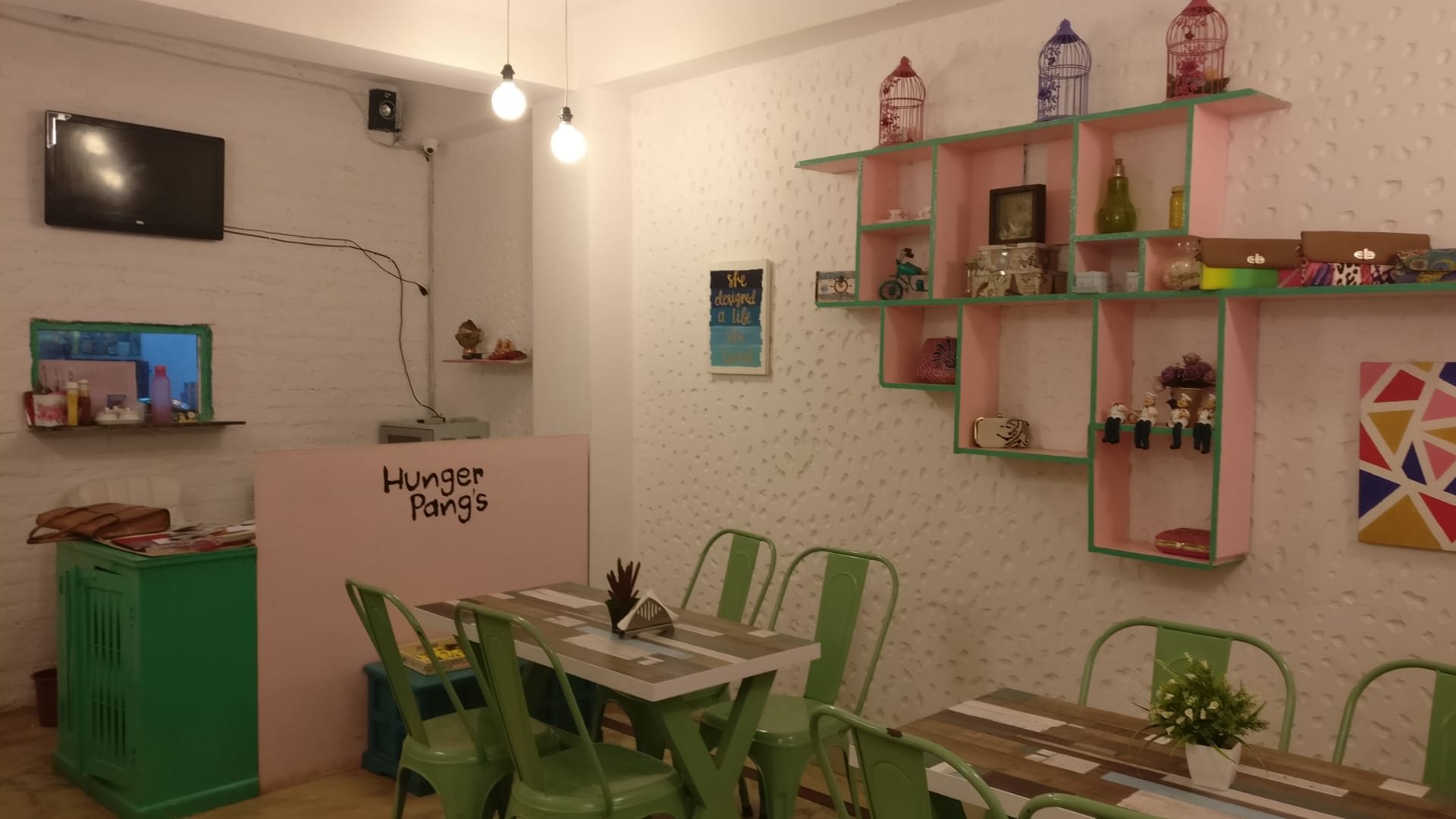 Room,Building,Interior design,House,Table,Furniture