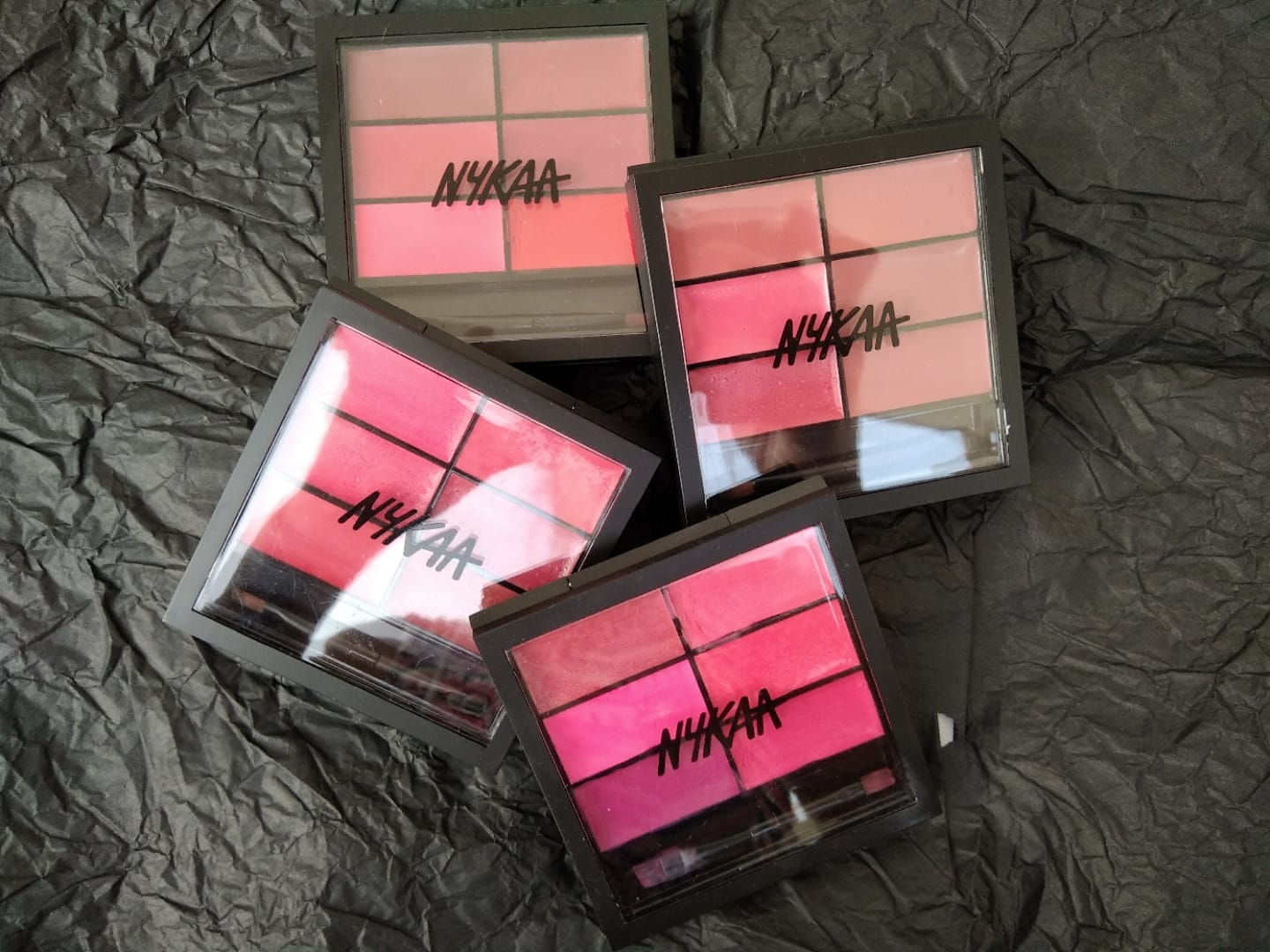 Pink,Material property,Magenta,Post-it note,Graphic design,Art