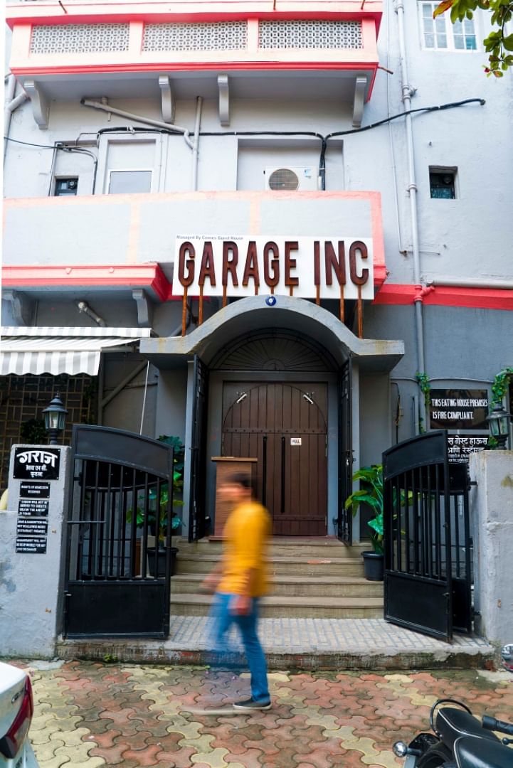 Building,Neighbourhood,House,Facade,Architecture,Home,Street,Door