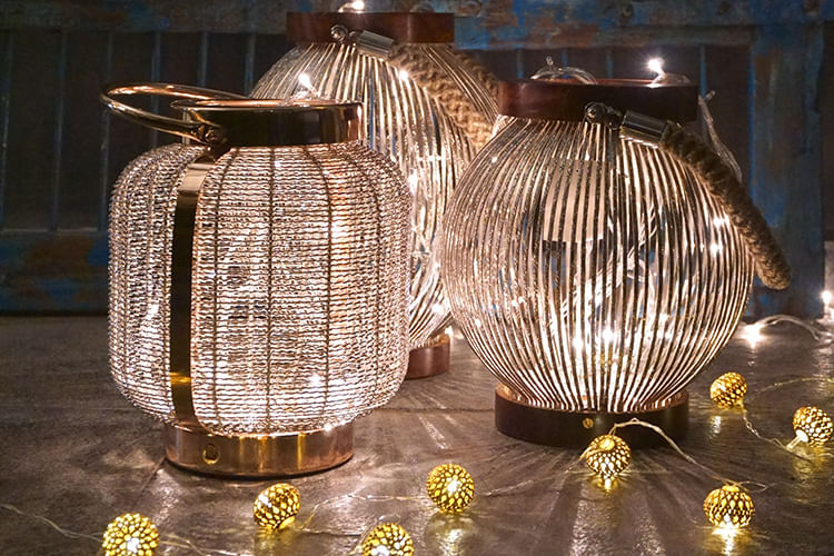 Lighting,Lamp,Metal,Table,Glass,Light fixture,Lantern,Still life,Jug,Still life photography