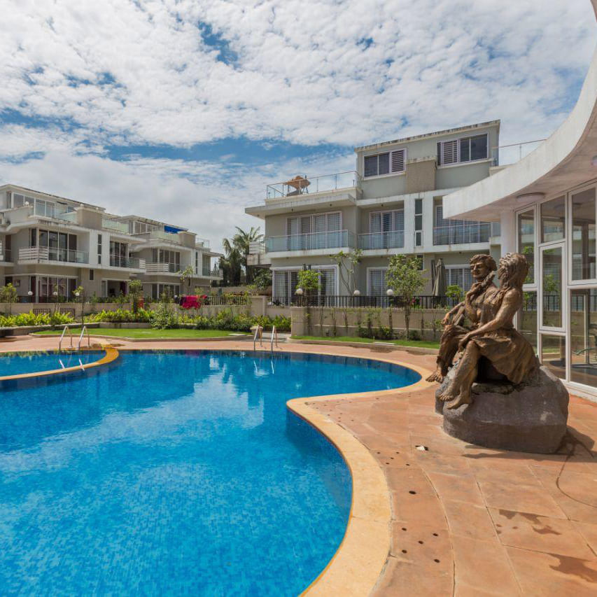 Swimming pool,Property,Resort,Building,Real estate,Water,Leisure,Architecture,Hotel,Condominium