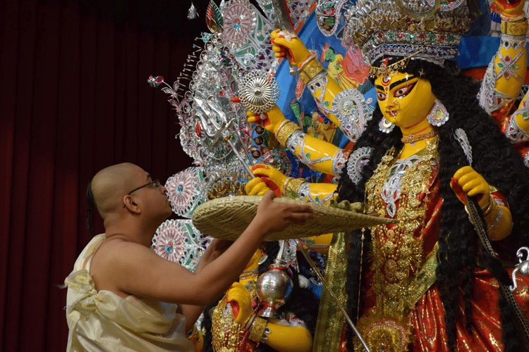 Event,Tradition,Temple,Festival,Ritual,Adaptation,Carnival,Ceremony,Plant,Hindu temple