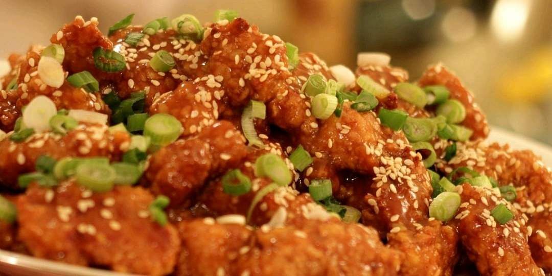 Dish,Food,Cuisine,Sesame chicken,Ingredient,General tso's chicken,Produce,Meat,Sesame,Recipe