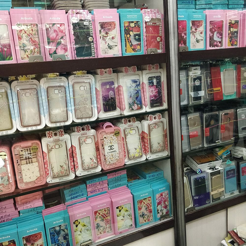 Quirky Phone Covers At Arbuda T Nagar LBB Chennai