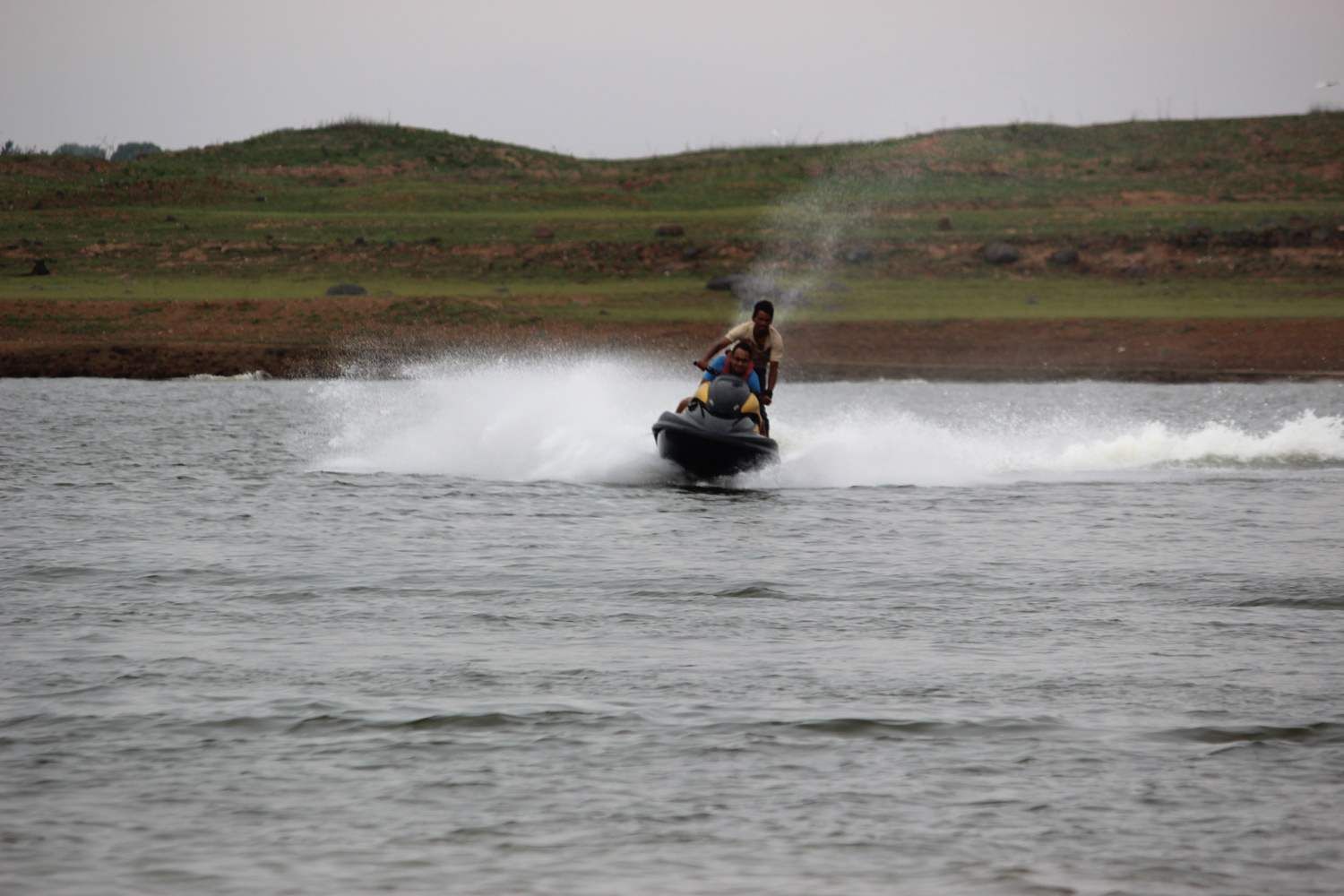 Personal water craft,Water sport,Jet ski,Boating,Outdoor recreation,Vehicle,Recreation,Water transportation,Sports,Watercraft