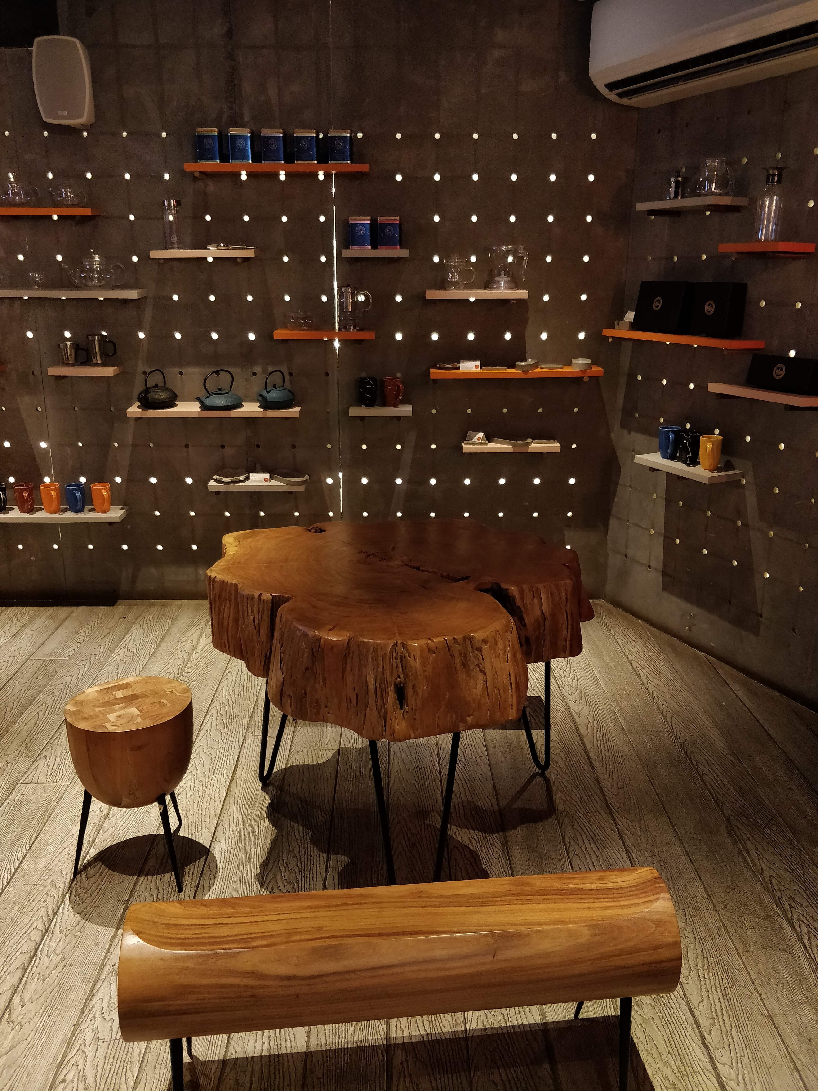 Furniture,Interior design,Room,Table,Wood,Building,Hardwood,Architecture,Chair,Flooring