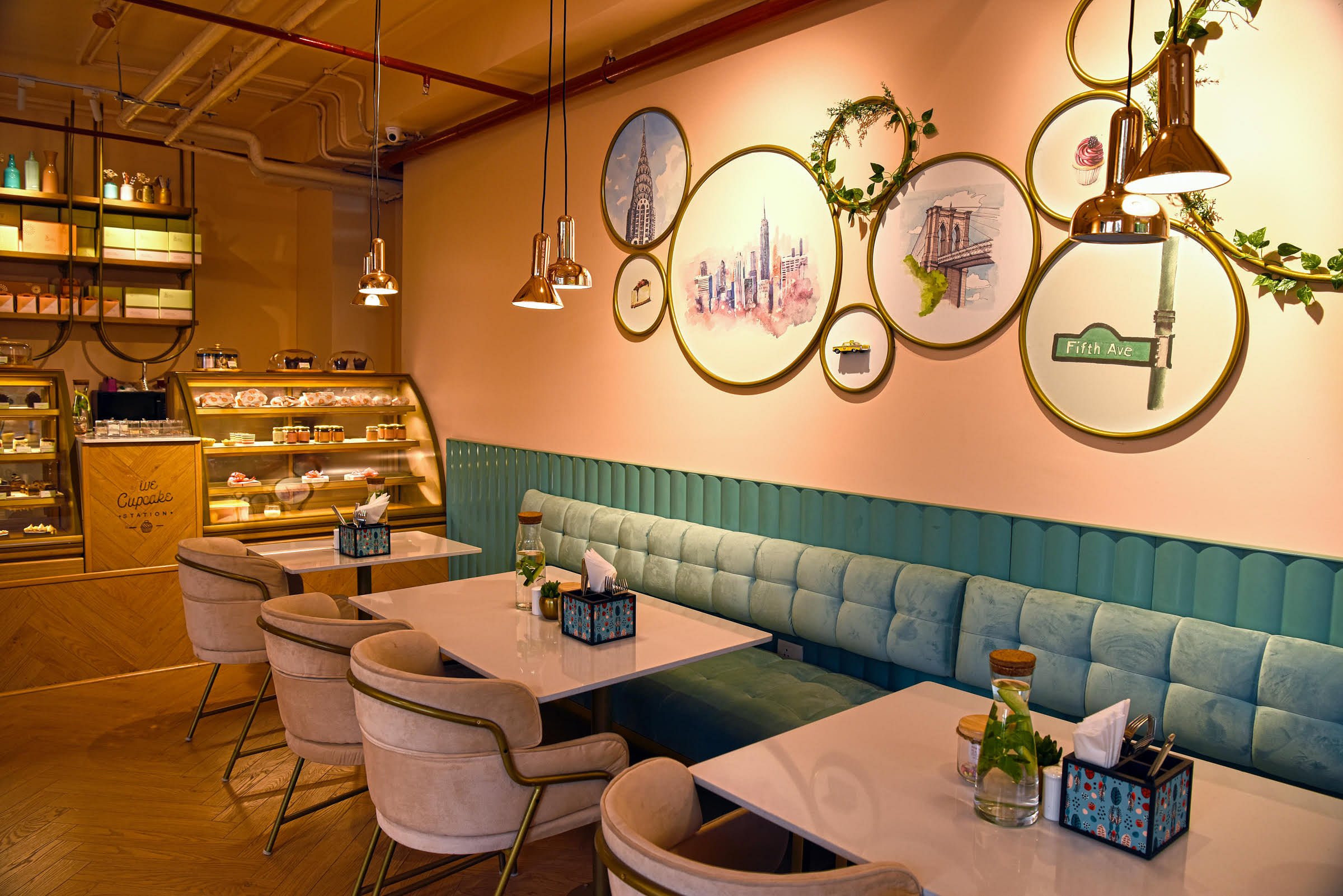 Interior design,Restaurant,Room,Building,Coffeehouse,Café,Table,Furniture,Fast food restaurant,Brunch