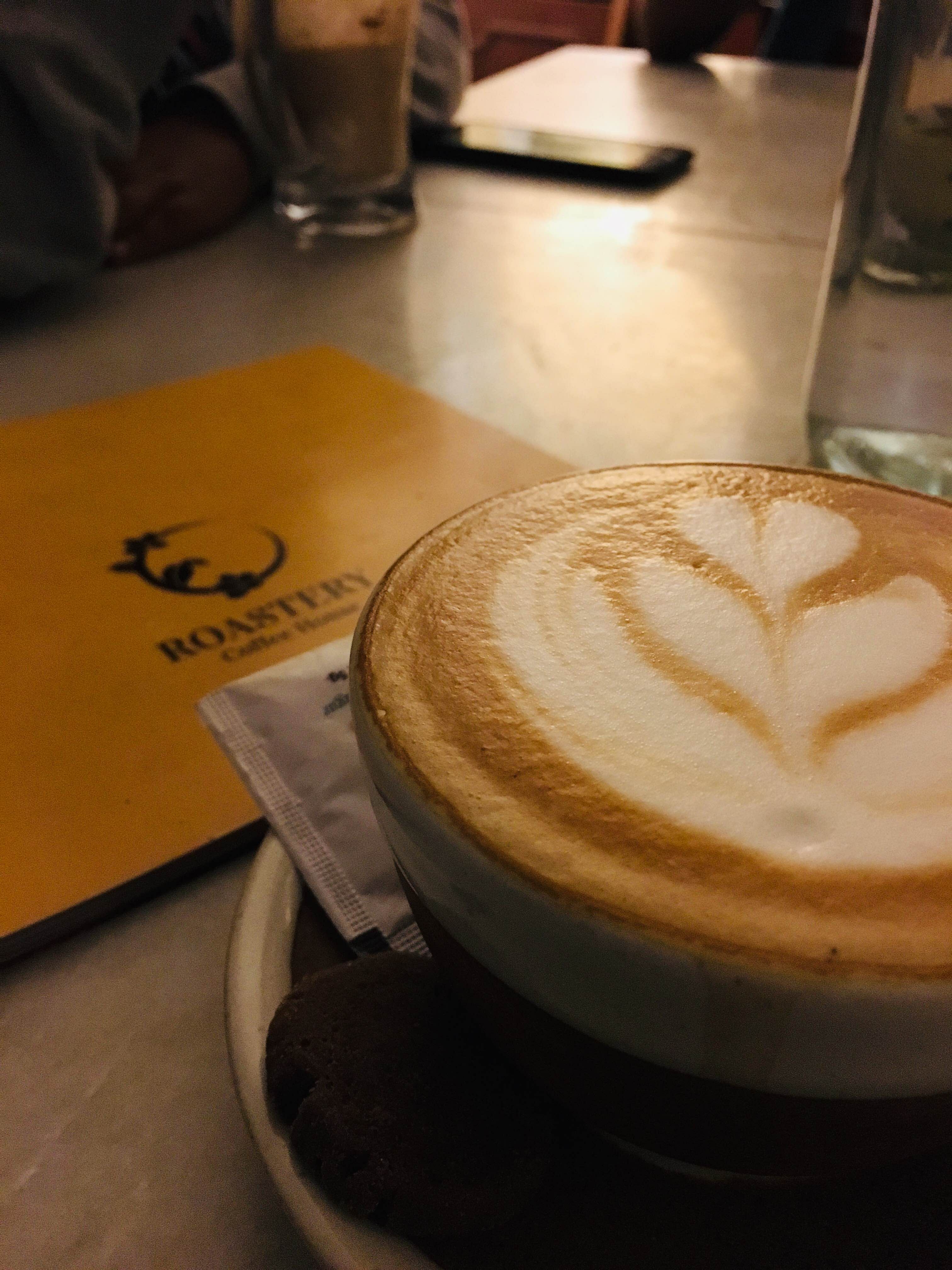 Latte,Flat white,Caffè macchiato,Café au lait,Wiener melange,Cortado,Coffee,Espressino,Marocchino,Cappuccino