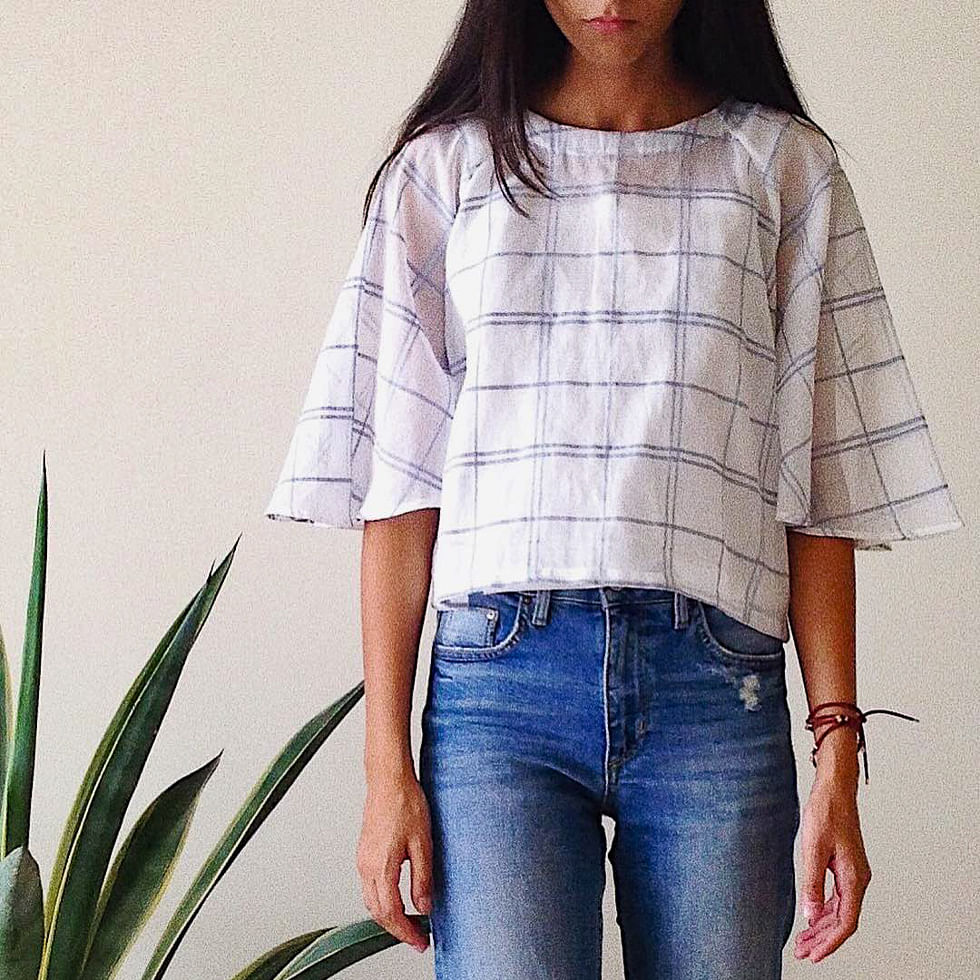 Clothing,White,Blue,Sleeve,Shirt,Jeans,Shoulder,Blouse,Denim,Top