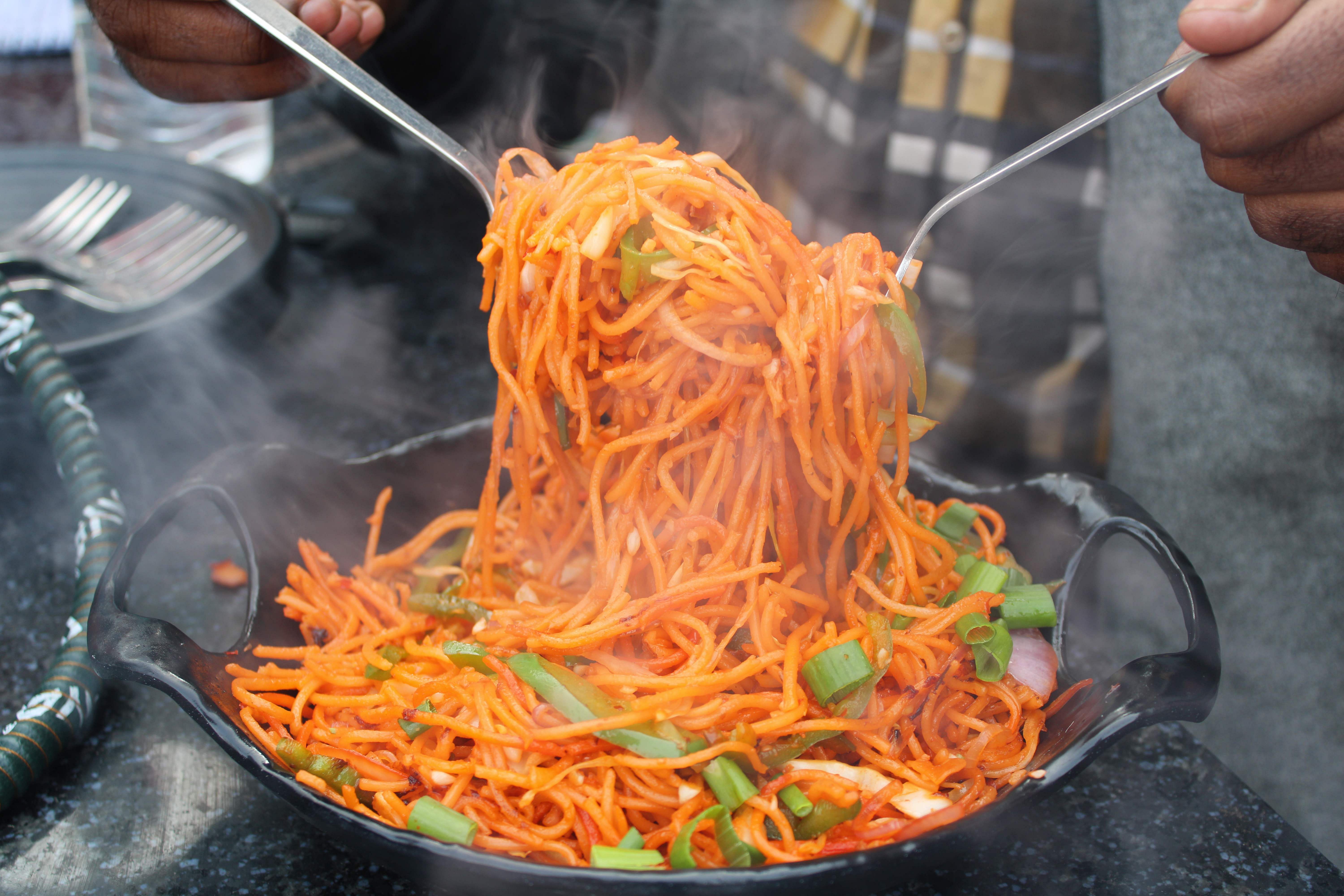 Dish,Food,Cuisine,Naporitan,Ingredient,Chow mein,Noodle,Pad thai,Spaghetti,Chinese noodles