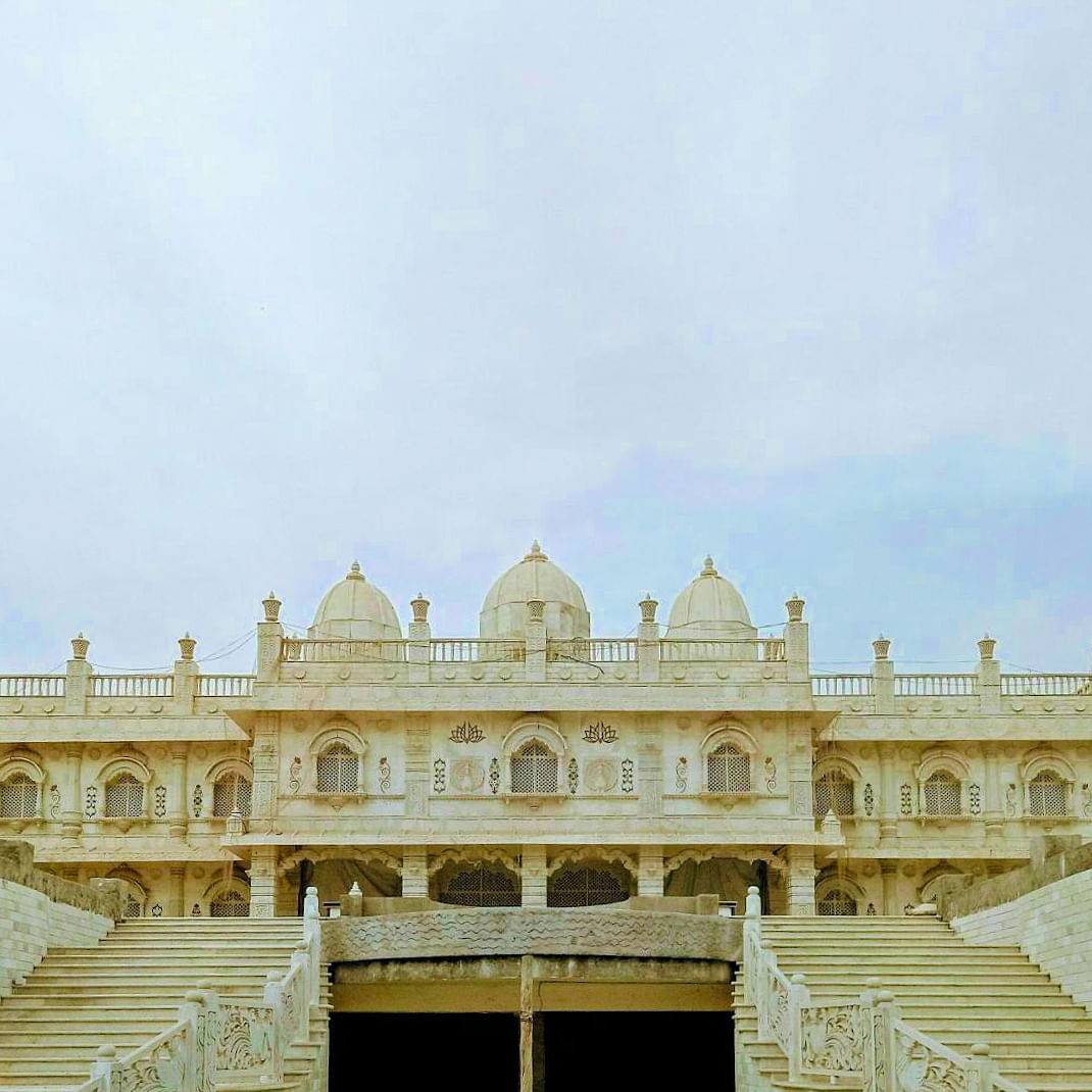 Landmark,Holy places,Building,Classical architecture,Historic site,Architecture,Ancient history,Palace,Facade,Temple