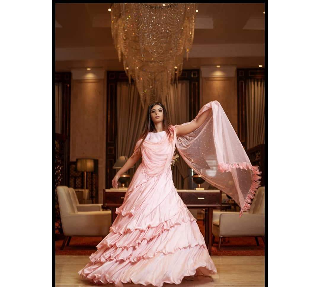 Dress,Gown,Clothing,Wedding dress,Photograph,Shoulder,Bride,Pink,Strapless dress,Bridal clothing