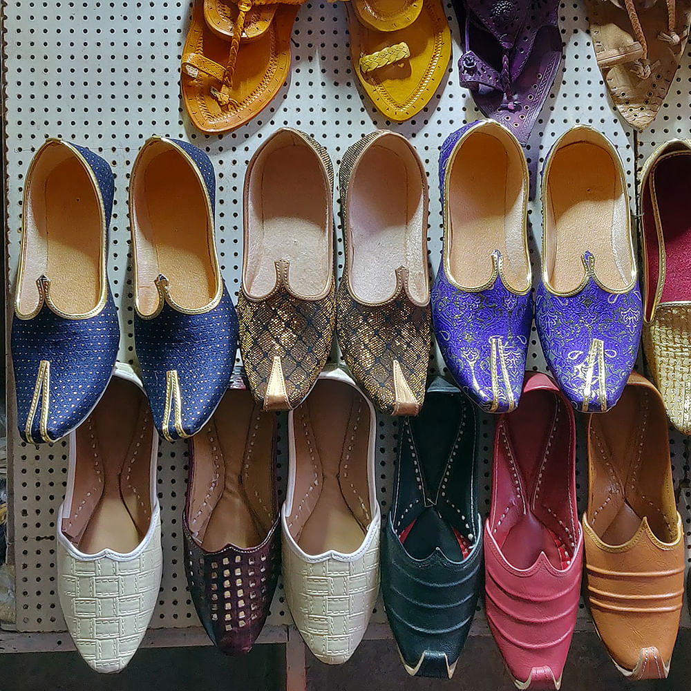 Footwear,Shoe,Slipper,High heels,Sandal