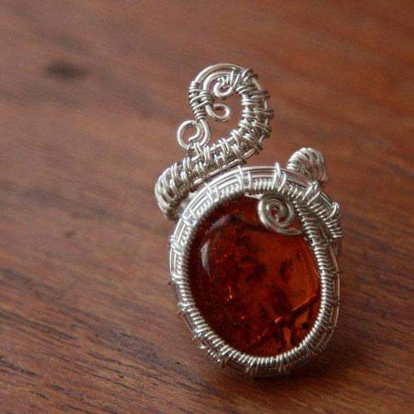 Jewellery,Fashion accessory,Body jewelry,Gemstone,Silver,Metal,Ring