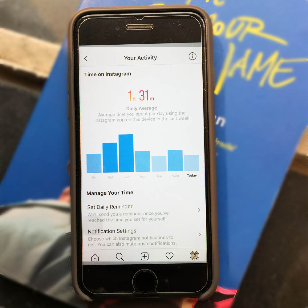 Mobile phone,Gadget,Communication Device,Portable communications device,Smartphone,Electronic device,Iphone,Technology,Text,Font