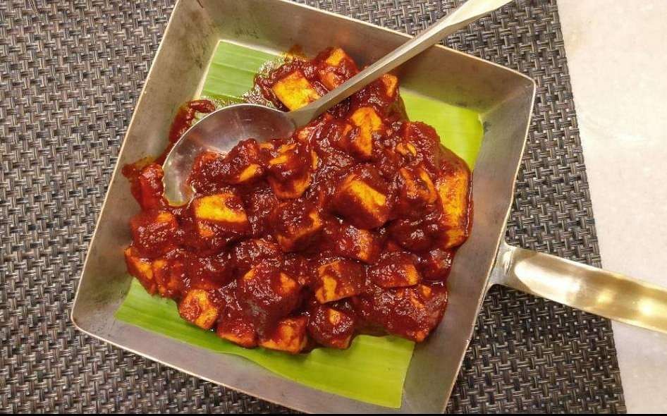 Dish,Food,Cuisine,Ingredient,Meat,Produce,Recipe,Curry,Sweet and sour chicken,Paneer