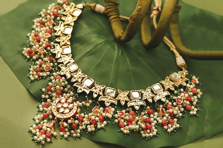 Jewellery,Fashion accessory,Necklace